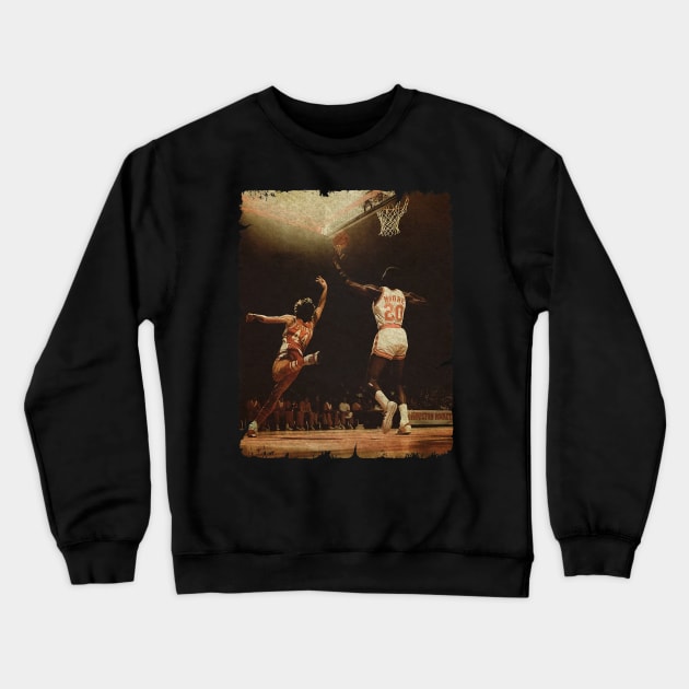 Pete Maravich - Domingos de Historia Crewneck Sweatshirt by Wendyshopart